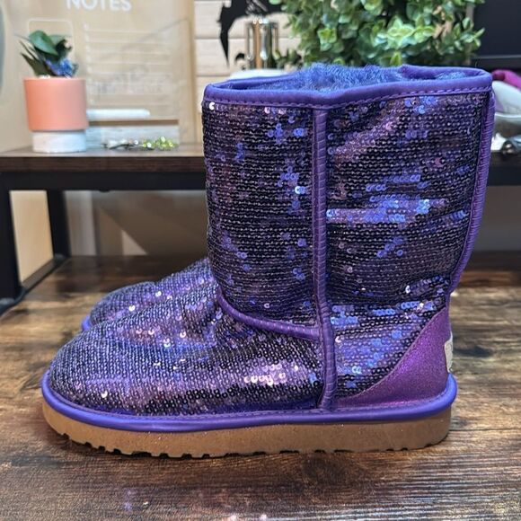 Ugh Purple Sequin Boots‎ size 7 - Picture 3 of 11
